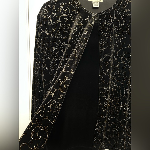 NWOT Notations Velvet Gold Swirl Jacket XL – Elegant Holiday Party Top - Picture 7 of 8